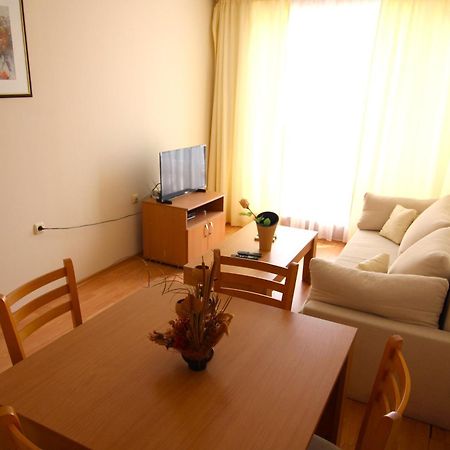 Fort Noks - Menada Apartments Sveti Vlas Dış mekan fotoğraf