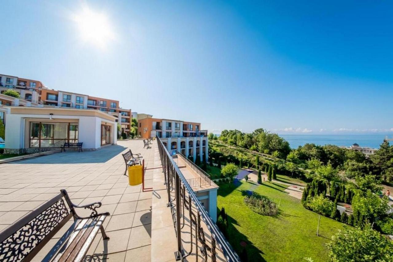 Fort Noks - Menada Apartments Sveti Vlas Dış mekan fotoğraf