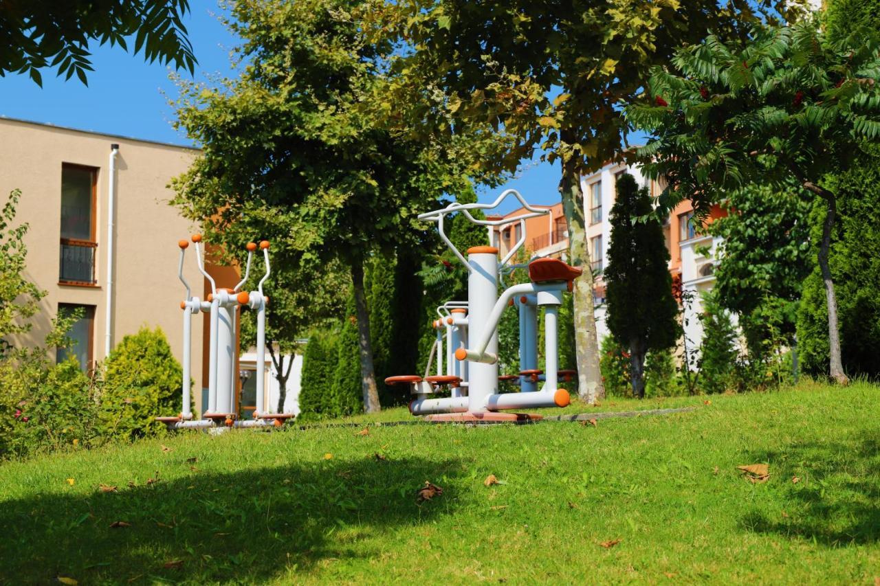 Fort Noks - Menada Apartments Sveti Vlas Dış mekan fotoğraf