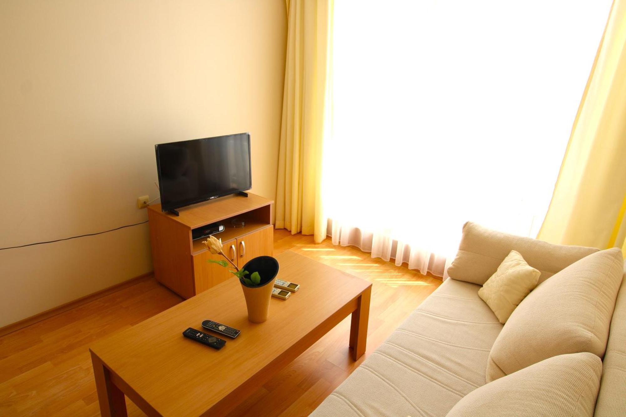 Fort Noks - Menada Apartments Sveti Vlas Dış mekan fotoğraf