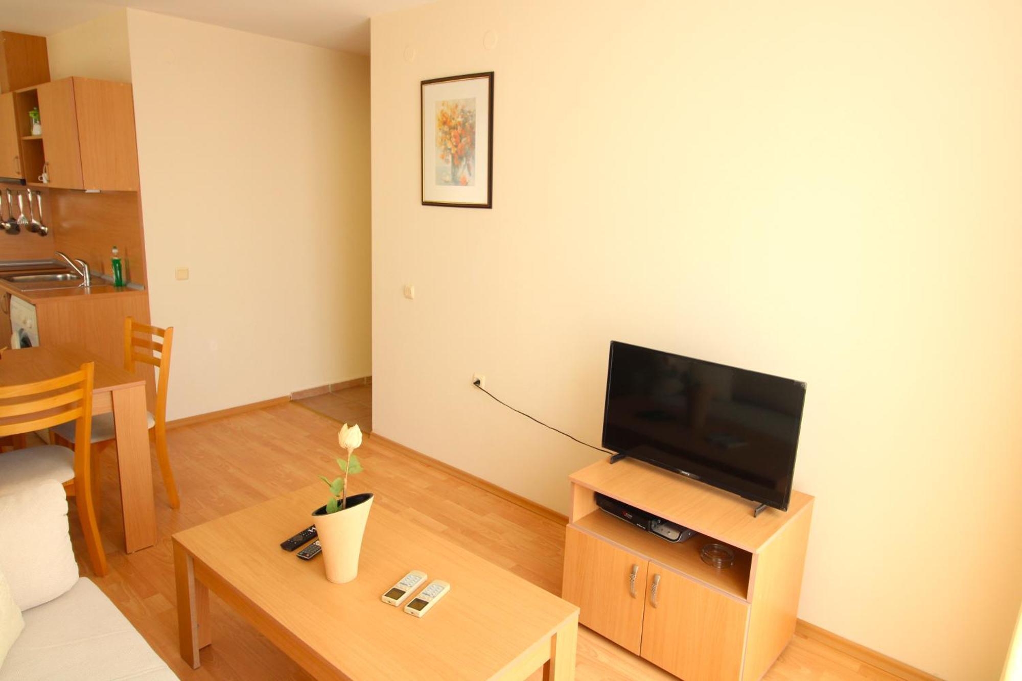 Fort Noks - Menada Apartments Sveti Vlas Dış mekan fotoğraf