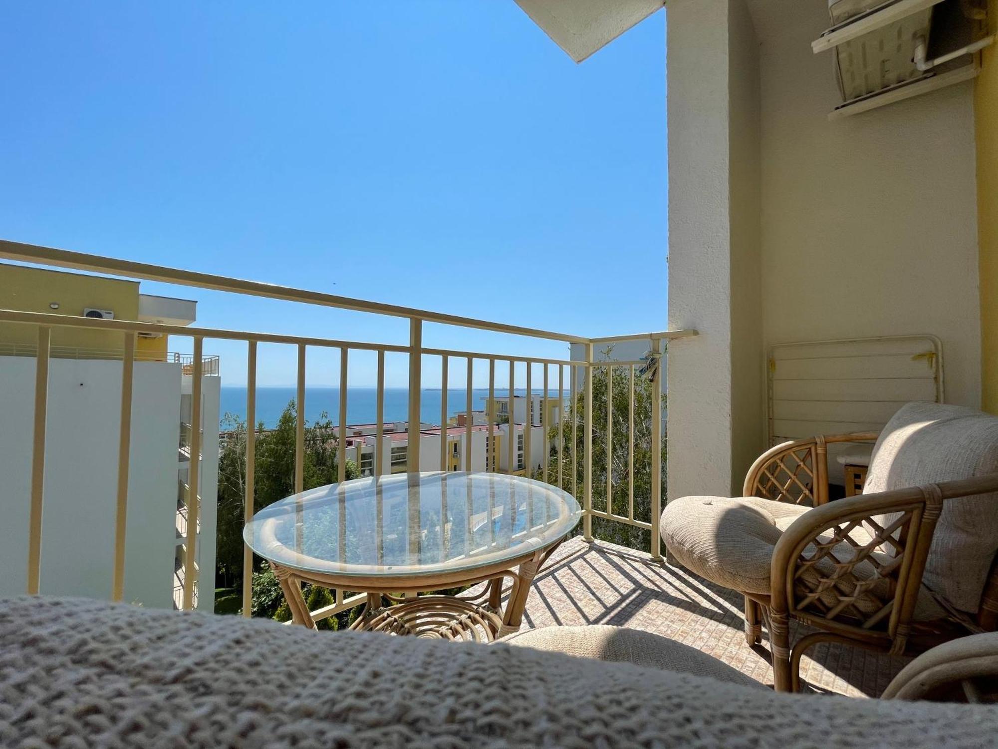 Fort Noks - Menada Apartments Sveti Vlas Oda fotoğraf